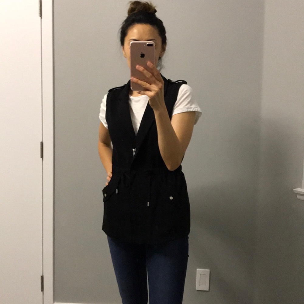 Vest - Picture 2 of 2
